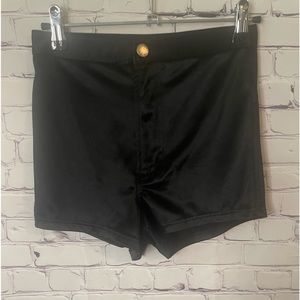 🤍🩷Black Satin Forever 21 Shorts🩷🖤